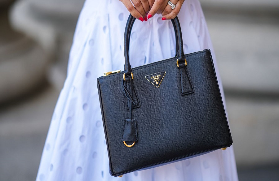 http://babiro.ir/wp-content/uploads/2024/09/The-top-brands-in-the-fashion-world-that-you-should-know-8.jpg